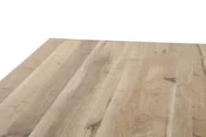 3 Gestellformen in Metall schwarz pulverbeschichtet, Platten in Zerreiche massiv, geölt, mit durchgehender Lamelle, Baumkante oder Schweizer Kante, Plattenstärke ca. 40 mm,passende Bänke erhältlich Hinweis Maßangaben Alle genannten Maßangaben sind Circa-Maße