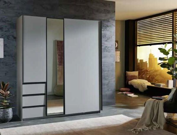 in -X18 Saharagrau/Absetzung Grafit, Griffe schwarz, 3 Schubkästen, 1 Spiegel, BHT 168/198/63cm Hinweis Maßangaben Alle genannten Maßangaben sind Circa-Maße