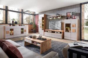 -Front Kaschmir matt MDF/Absetzung Hirnholz Nachbildung, Korpus Eiche Altholz Nachbildung, Softclose mit Selbsteinzug, Metallgriff Chrom matt, bestehend aus Typen 02 Vitrine inklusive LED-Beleuchtung, BHT 60/208/37cm, -06 Vitrine inklusive LED-Beleuchtung, BHT 80/141/37cm, -31 TV-Unterteil, BHT 170/60/52cm und -40 Wandboard BHT 150/27/22cm, Stellfläche BHT 340/208/52cmHinweis Maßangaben Alle genannten Maßangaben sind Circa-Maße